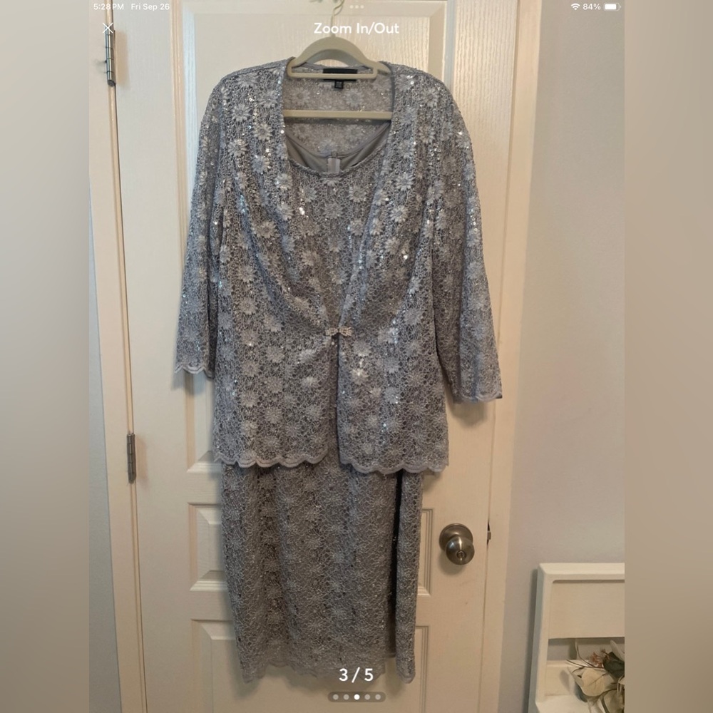 R&M Richards Metallic Silver Lace Sequined Dress Sz 14W